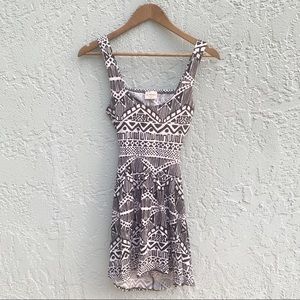 LA Hearts Black & White Tribal Print Dress Size M